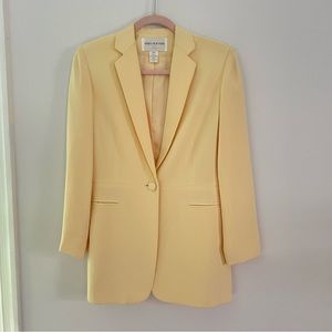 Jones New York 100% Silk Single Button Yellow Blazer Women’s Size 8P
